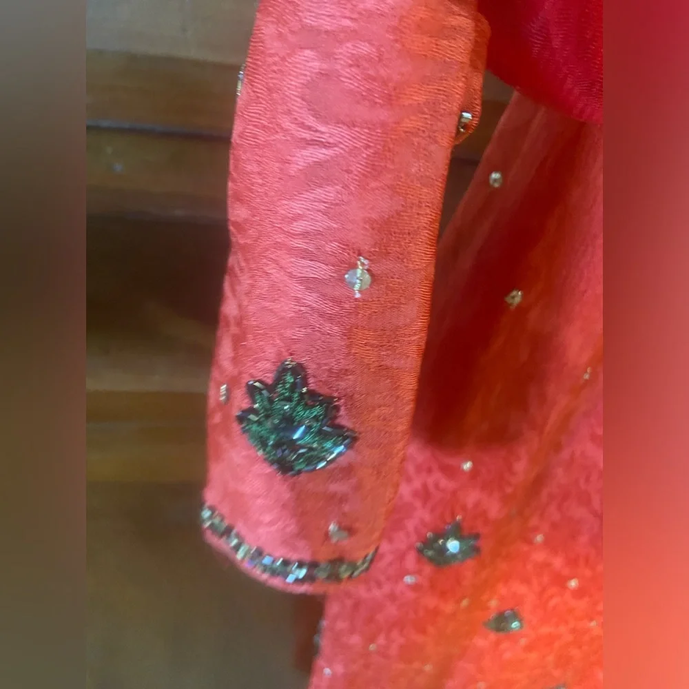 Tunic from India - Beaded Silk - Picture 5 of 9